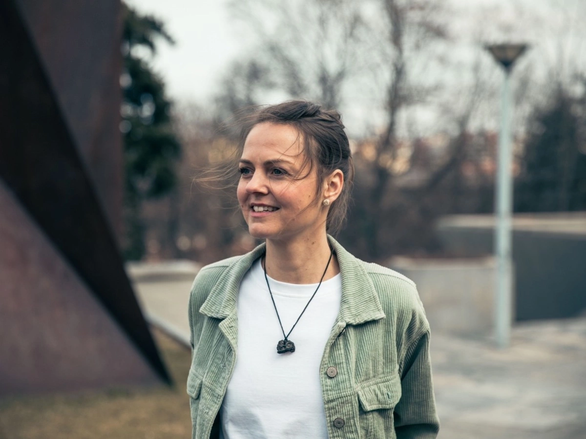 Bára Zmeková