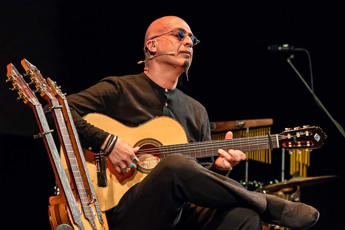 Shahab Tolouie Band (IRN/SRB/CZ)
