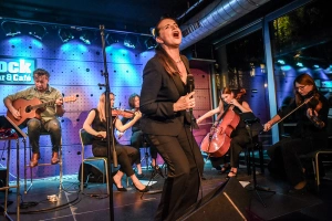 Lenka Nová ft. Eve Quartet