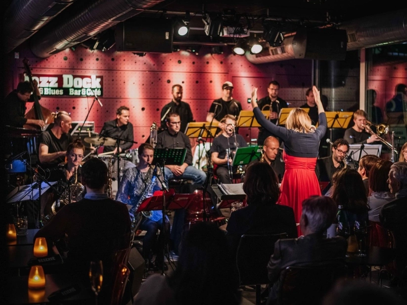 Concept Art Orchestra & Jazz Dock Orchestra: With Time to focus